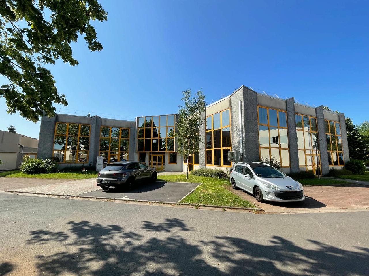 Bureau Villers-lès-Nancy 431m² Location bureau Villers-lès-Nancy Meurthe-et-Moselle OLBUR2200006 0